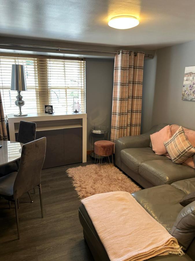 Saint Blue Apartment Тейн Екстериор снимка