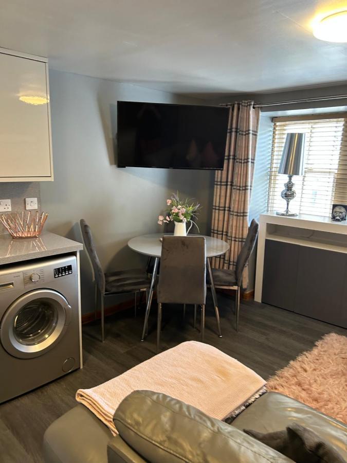 Saint Blue Apartment Тейн Екстериор снимка